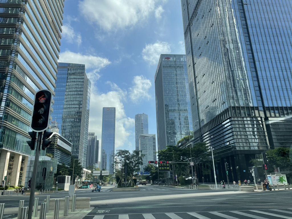 新《公司法》失权对瑕疵出资股东的法律后果有哪些